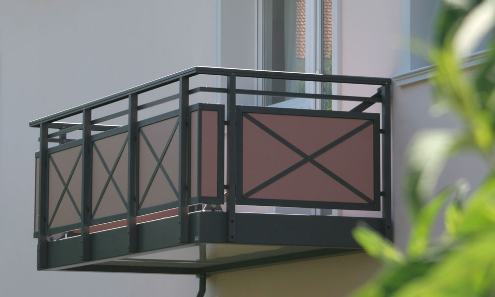 Balkon Rumah Minimalis Unik
