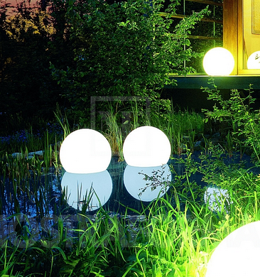 Desain Lampu Taman Hias Rumah Minimalis
