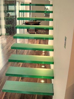 Desain Tangga Rumah Minimalis