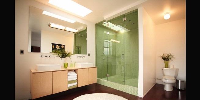 Model dinding Kaca Kamar Mandi Rumah Minimalis