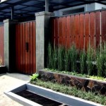 Pagar kayu modern minimalis
