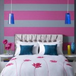Desain Wallpaper Kamar Tidur Pink Bergaris