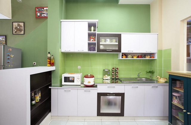 Dapur Minimalis Warna Hijau Putih