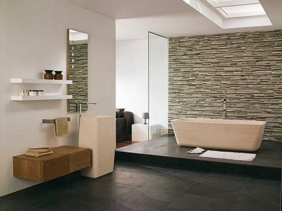 Kamar Mandi Dengan Dinding Batu Alam Rapi