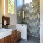 Keramik Kamar Mandi Minimalis Warna Netral