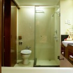 Perlengkapan Kamar Mandi Di Hotel