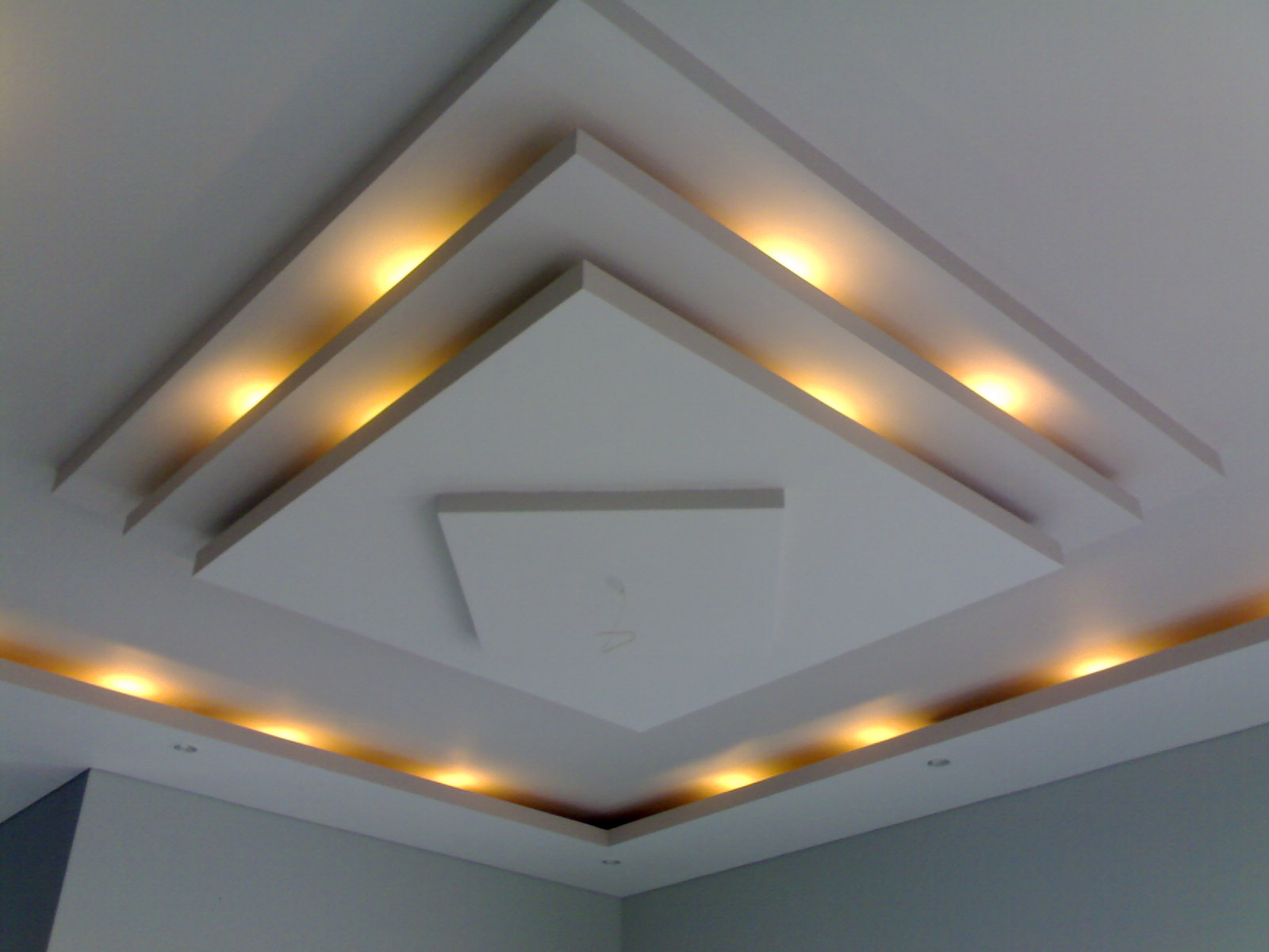 Model Plafon Gypsum Minimalis