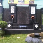 Taman Rumah Minimalis Dengan Air Mancur Alam
