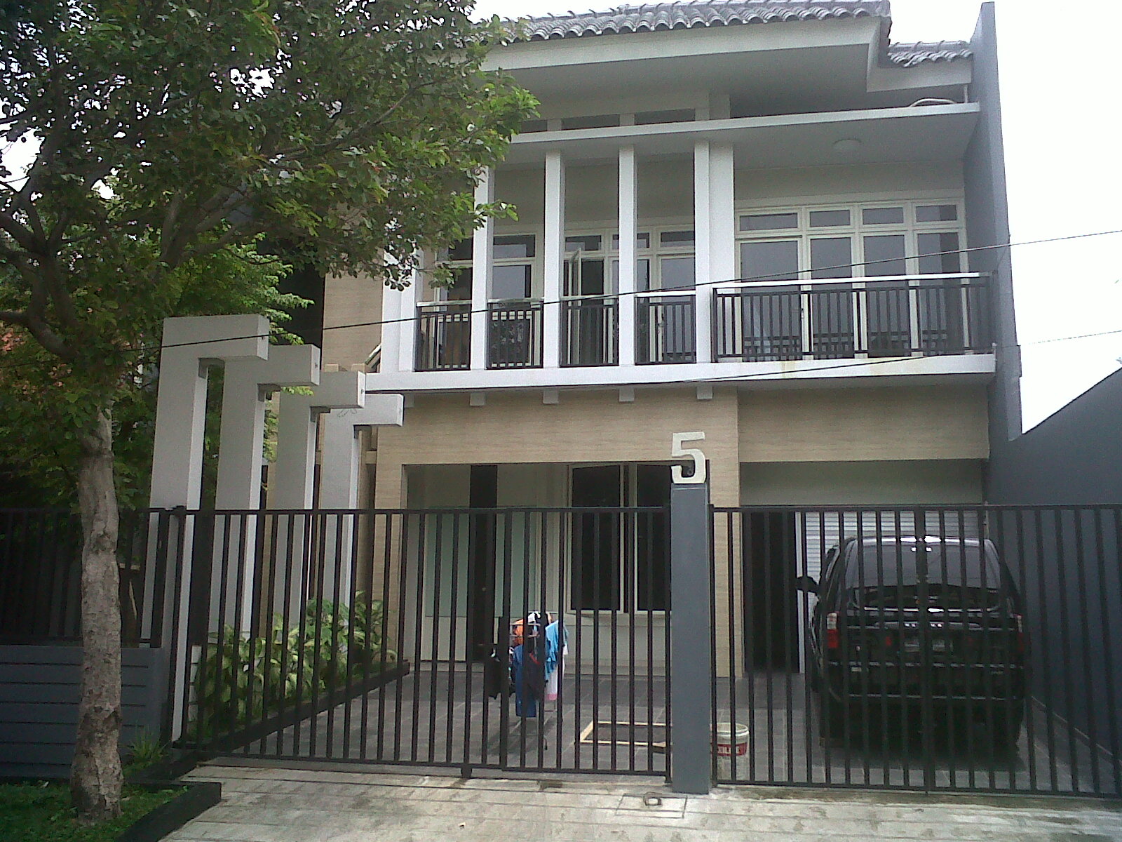 rumah-minimalis-dua-lantai-minimalist-terbaru3
